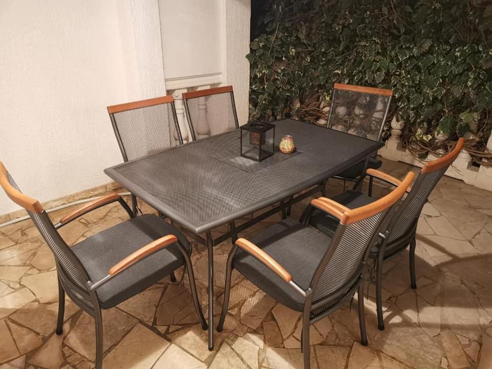 Apartmani Prpic Vir Eksteriør billede